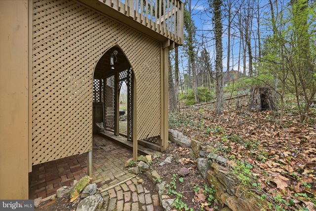 256 BROOKNEIL DR, Winchester, VA 22602