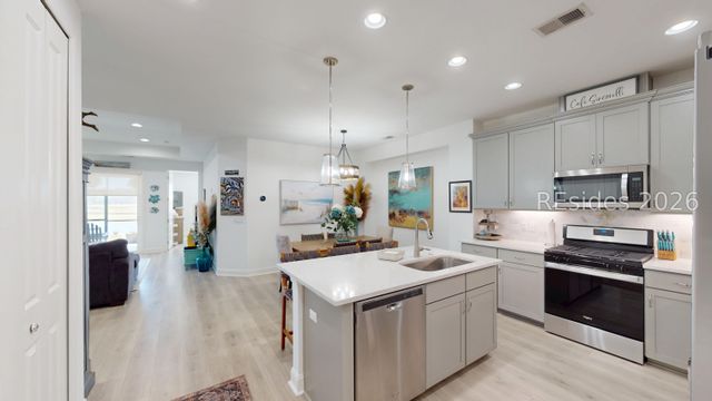 188 Landshark Blvd, Hardeeville, SC 29927