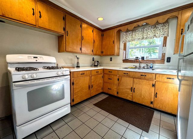 220 Gage Street, Bennington, VT 05201