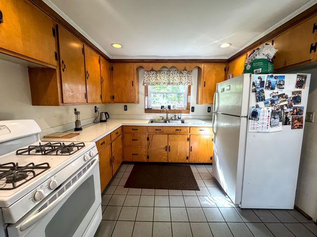 220 Gage Street, Bennington, VT 05201