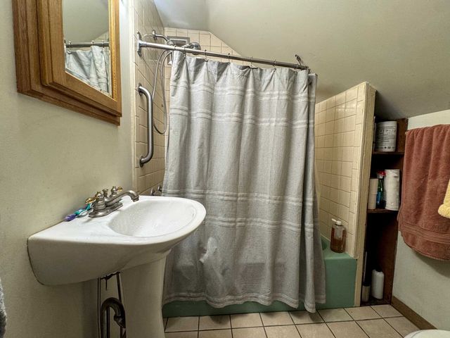 220 Gage Street, Bennington, VT 05201