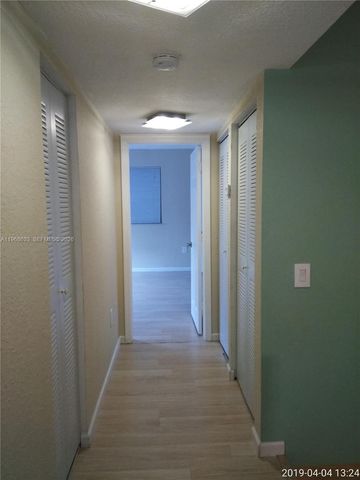 19540 SW 103rd Ct 101, Cutler Bay, FL 33157