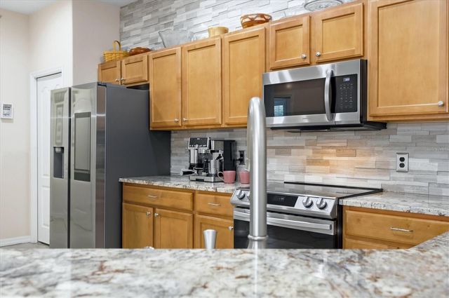 5613 HIDDEN OAK COURT, North Port, FL 34287
