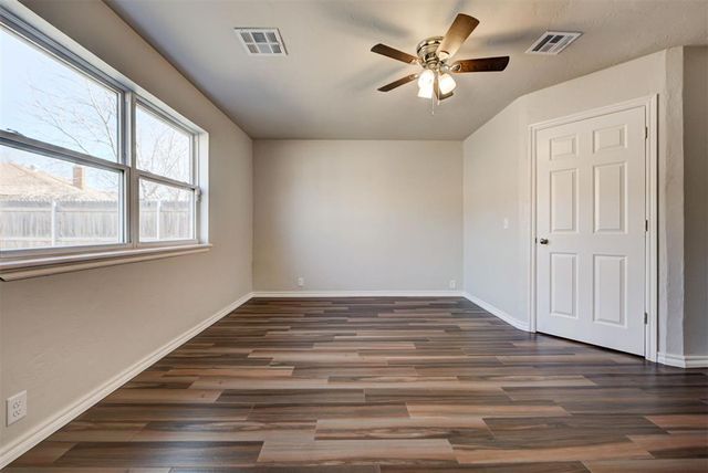 1011 W Gemini Road, Edmond, OK 73003