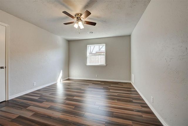 1011 W Gemini Road, Edmond, OK 73003