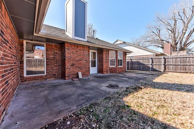1011 W Gemini Road, Edmond, OK 73003