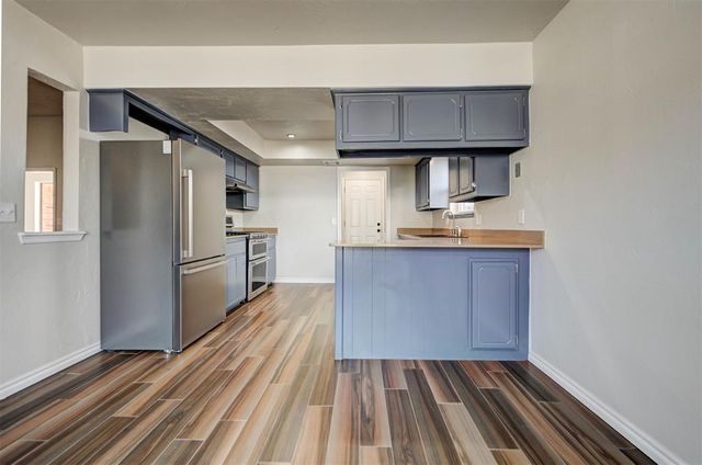 1011 W Gemini Road, Edmond, OK 73003