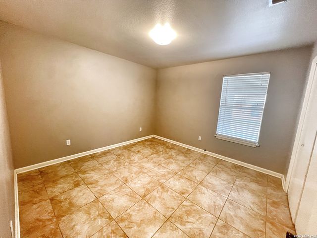 1768 Kuehler Ave, New Braunfels, TX 78130