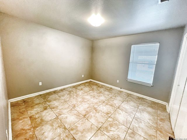 1768 Kuehler Ave, New Braunfels, TX 78130