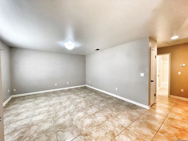 1768 Kuehler Ave, New Braunfels, TX 78130