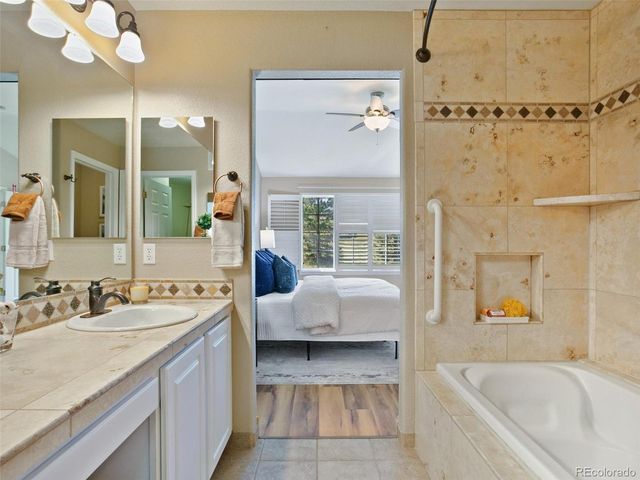 8166 S Tempe Ct, Aurora, CO 80016
