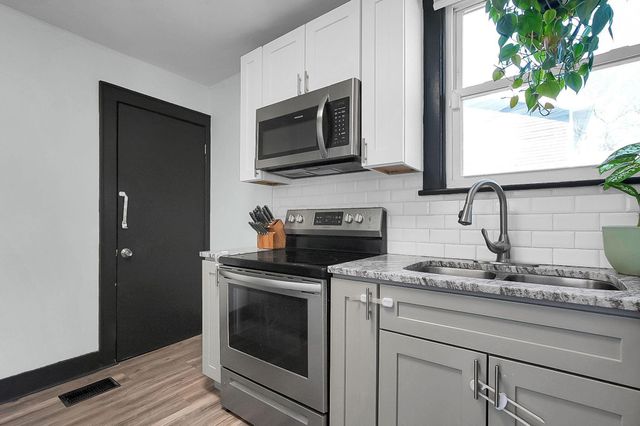 1338 Lockbourne Road, Columbus, OH 43206