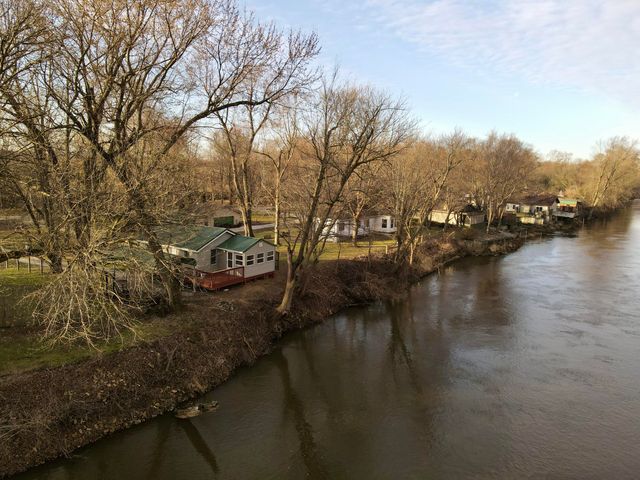 6742 Ramsey Road, Hebron, IN 46341