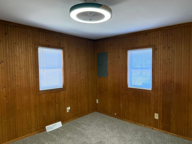 6742 Ramsey Road, Hebron, IN 46341