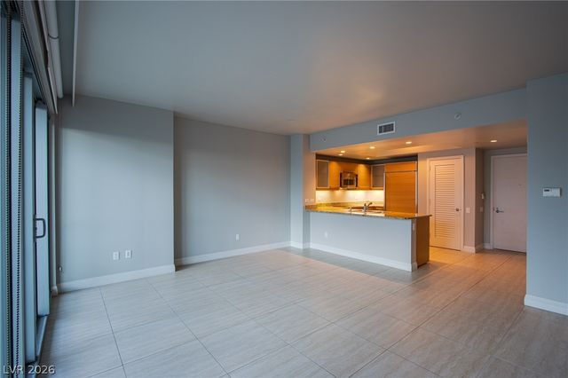 222 Karen Avenue 2604, Las Vegas, NV 89109