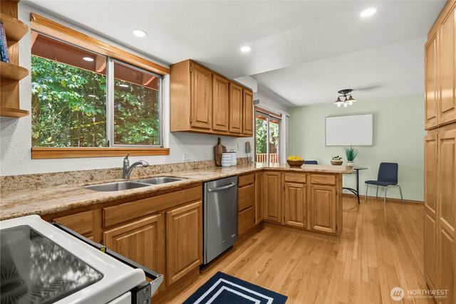 19114 SE 295th Street, Kent, WA 98042