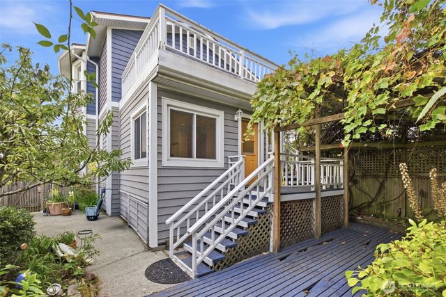 5240 S Dawson Street, Seattle, WA 98118