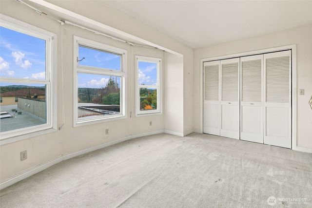 5240 S Dawson Street, Seattle, WA 98118