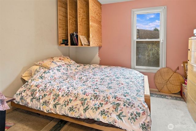 5240 S Dawson Street, Seattle, WA 98118