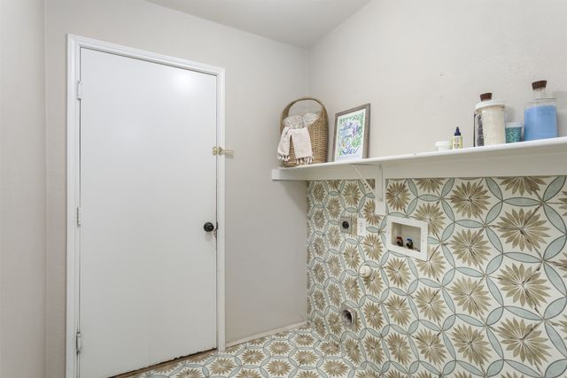 2305 Pharr Drive, Mckinney, TX 75072