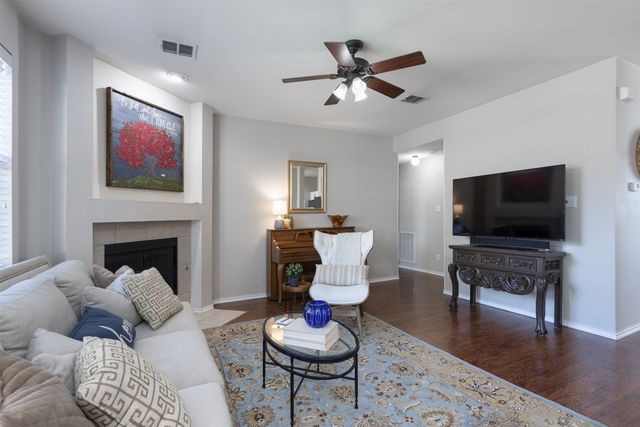 2305 Pharr Drive, Mckinney, TX 75072