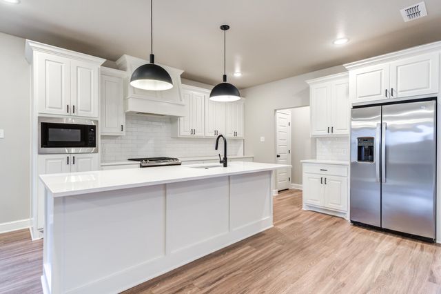 5617 119th Street, Lubbock, TX 79424