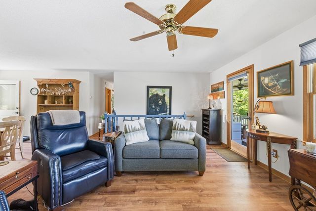 1035 Laurel Lane, Hiawassee, GA 30546