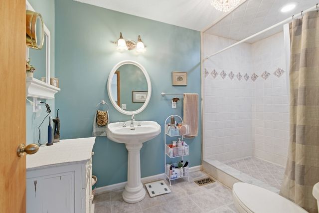 1035 Laurel Lane, Hiawassee, GA 30546