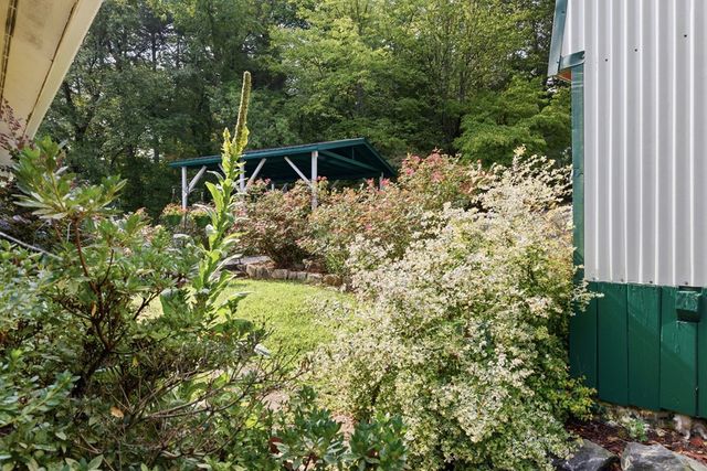 1035 Laurel Lane, Hiawassee, GA 30546