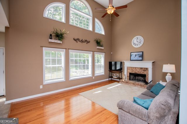210 Creekside Overlook, Hiram, GA 30141