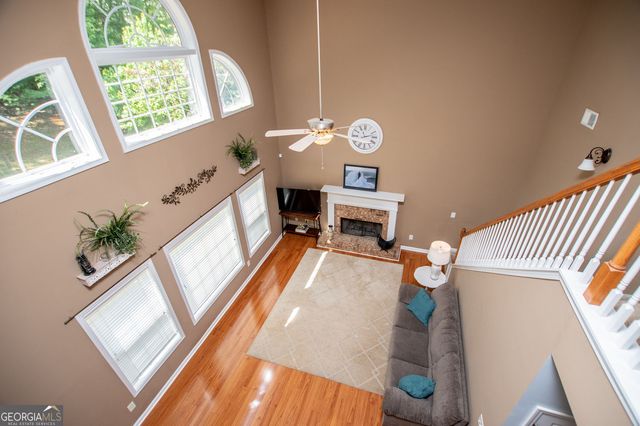 210 Creekside Overlook, Hiram, GA 30141