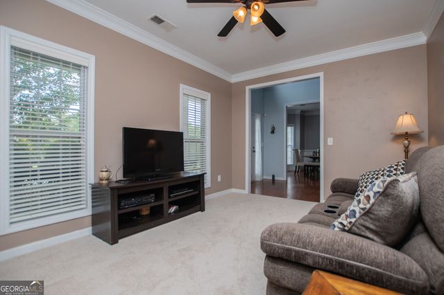 210 Creekside Overlook, Hiram, GA 30141