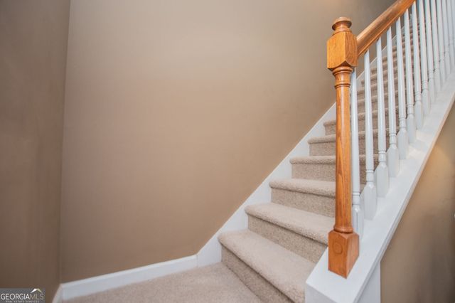 210 Creekside Overlook, Hiram, GA 30141