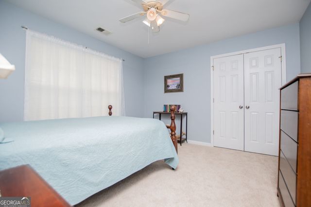 210 Creekside Overlook, Hiram, GA 30141