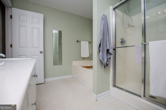 210 Creekside Overlook, Hiram, GA 30141