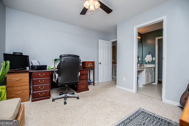 210 Creekside Overlook, Hiram, GA 30141