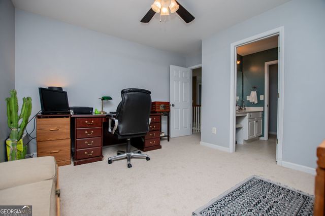 210 Creekside Overlook, Hiram, GA 30141