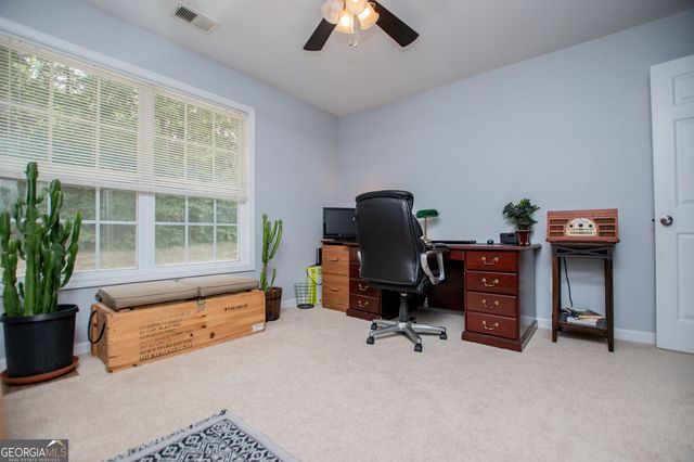 210 Creekside Overlook, Hiram, GA 30141