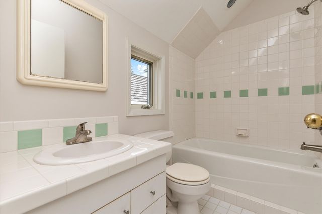 2501 Fuller Road, West Des Moines, IA 50265