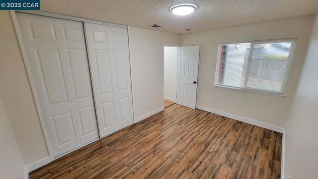 323 Filbert Ct, Oakley, CA 94561