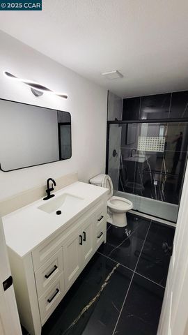 323 Filbert Ct, Oakley, CA 94561