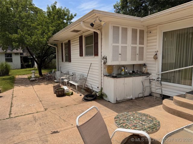 204 S 13th Street, Muskogee, OK 74401