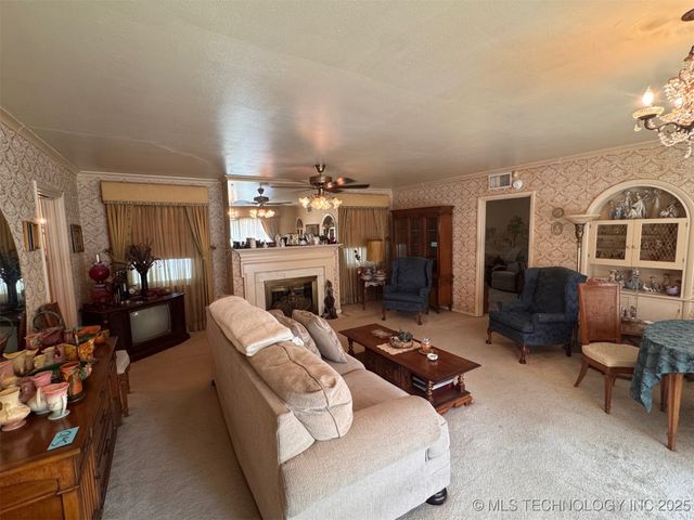 204 S 13th Street, Muskogee, OK 74401