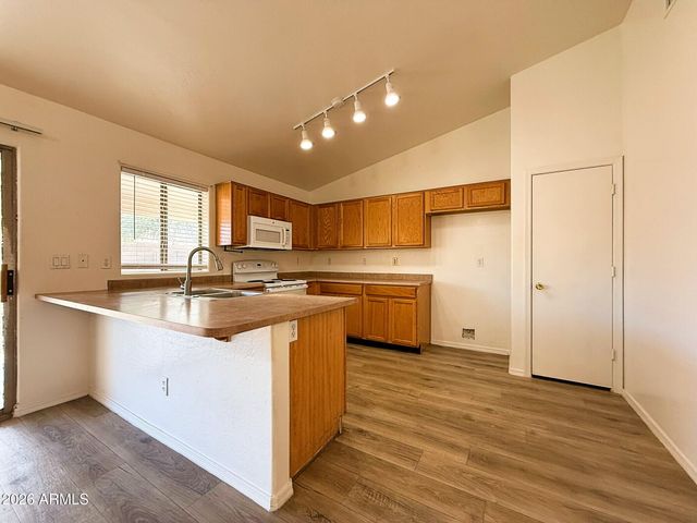 2601 S 80TH Lane, Phoenix, AZ 85043