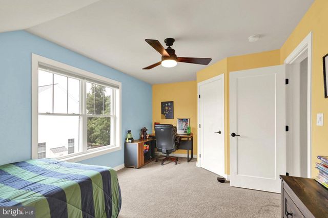 12 THISTLE CT, Myerstown, PA 17067