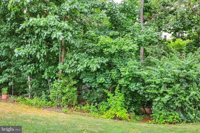 12 THISTLE CT, Myerstown, PA 17067
