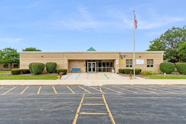 914 Menlo Court, Joliet, IL 60431