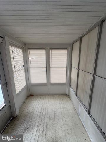 612 SAUDE AVE, Essington, PA 19029