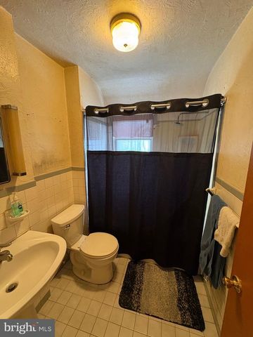 612 SAUDE AVE, Essington, PA 19029