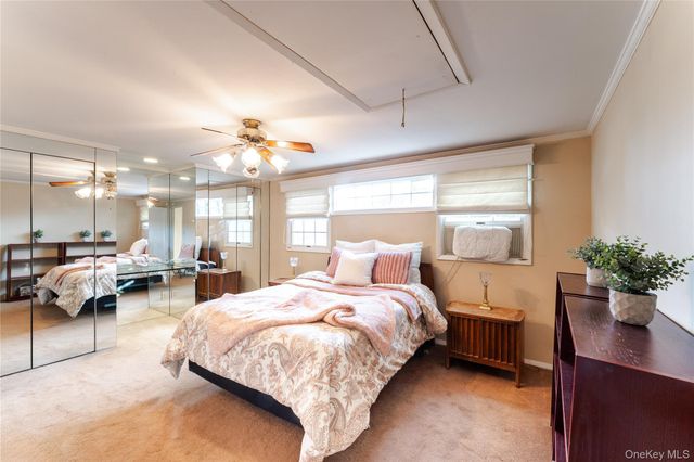 16 Eighth Street, Carle Place, NY 11514